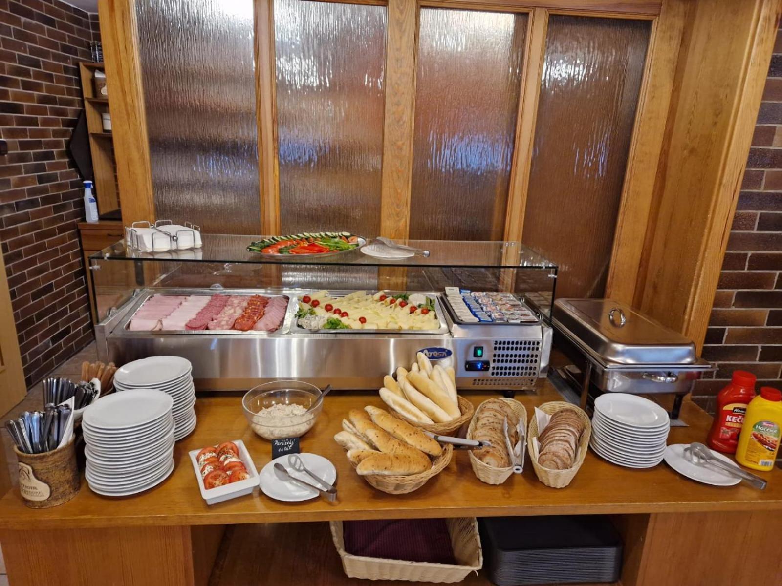 Horsky Hotel Snezenka Hyncice pod Susinou Экстерьер фото